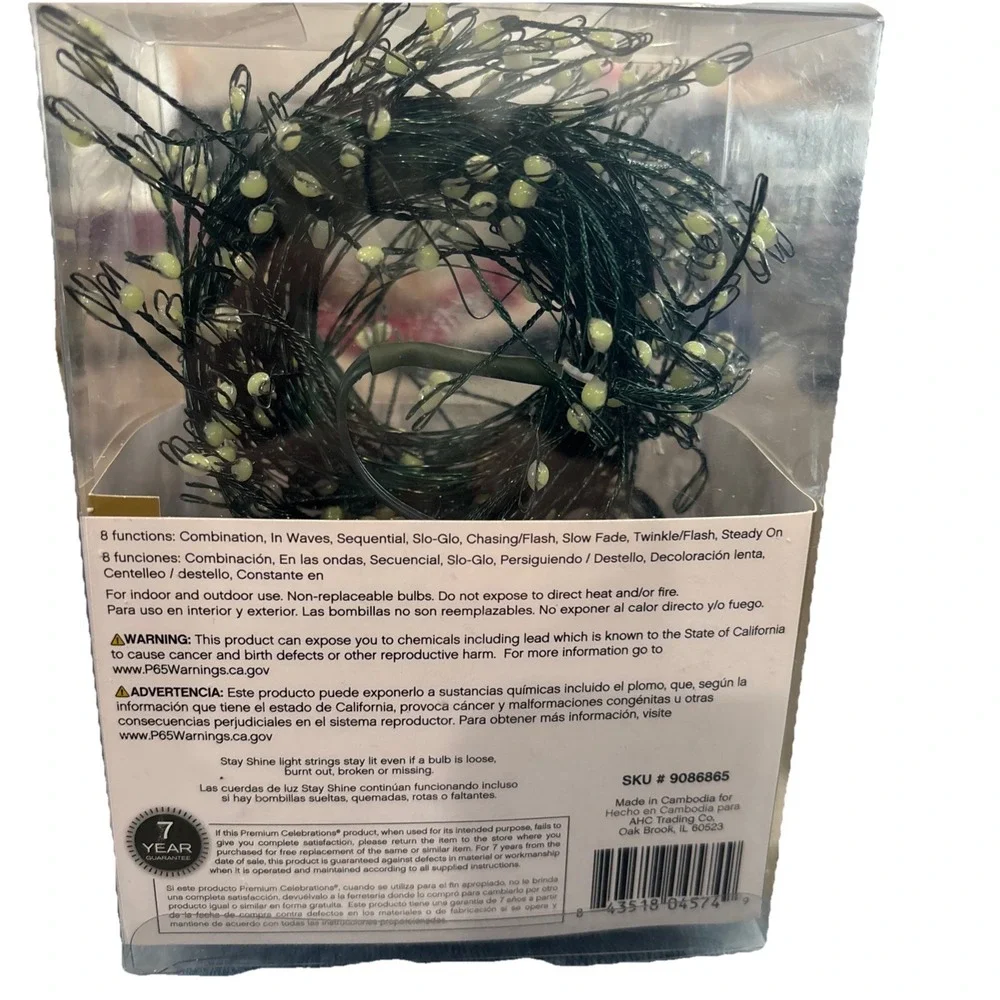 New Celebrations Gold LED 250 Indoor/outdoor Green Vine Light LED 10ft Lights